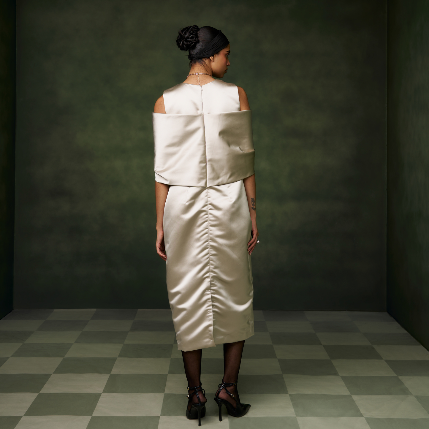 Structured Bow Midi Dress